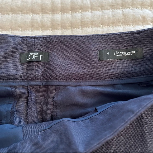 NWT, Ann Taylor Loft Women’s Julie 100% Linen Trousers in Navy Blue, Size 4 - Picture 2 of 8